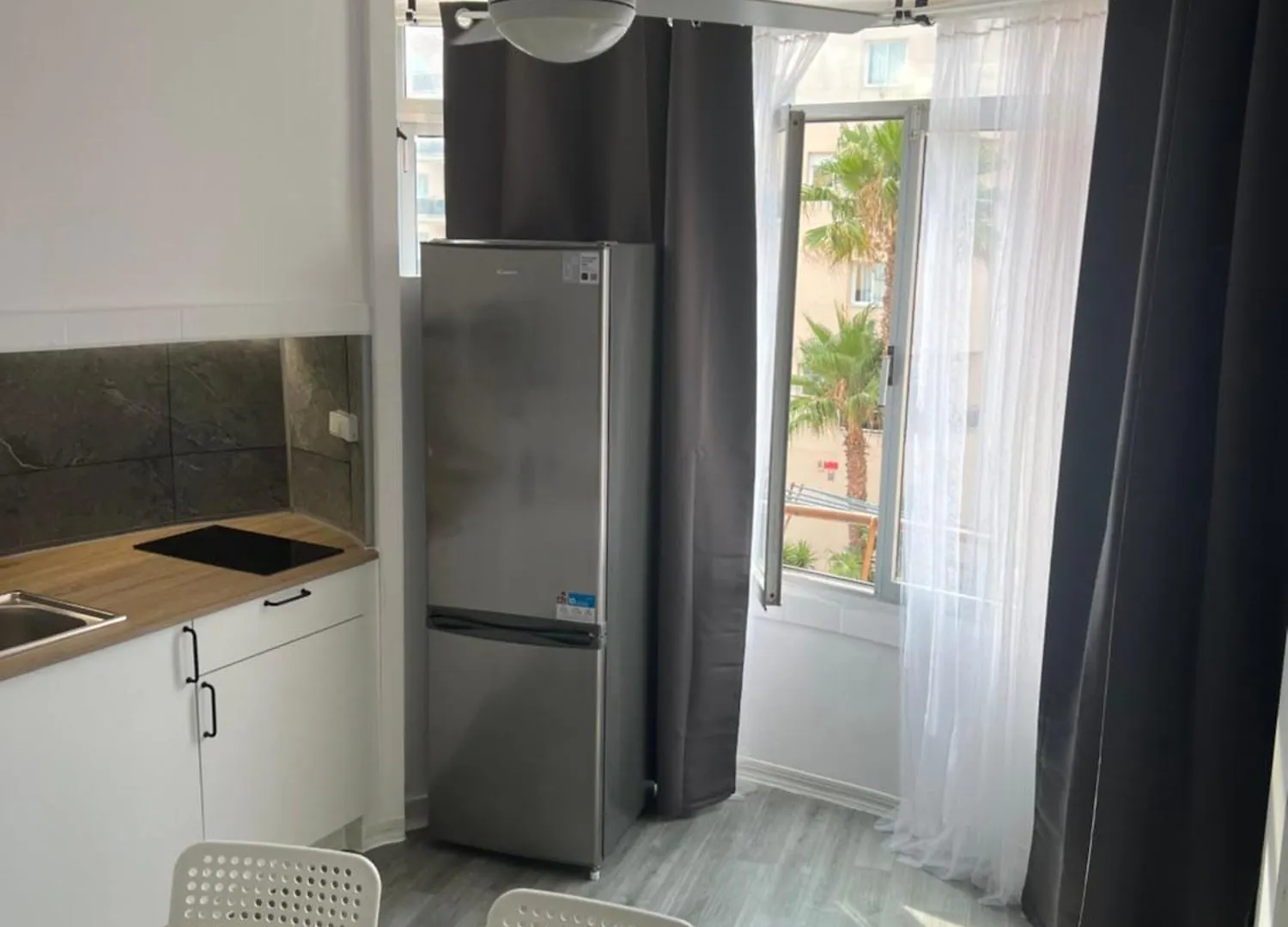 Apartamento En Segunda Linea De Mar La Pineda Apartman